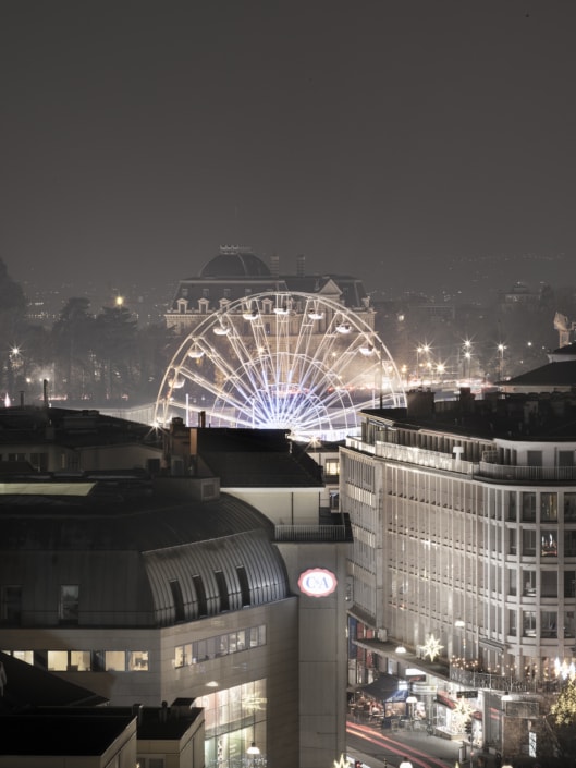 grande roue au centre ville de Lausanne